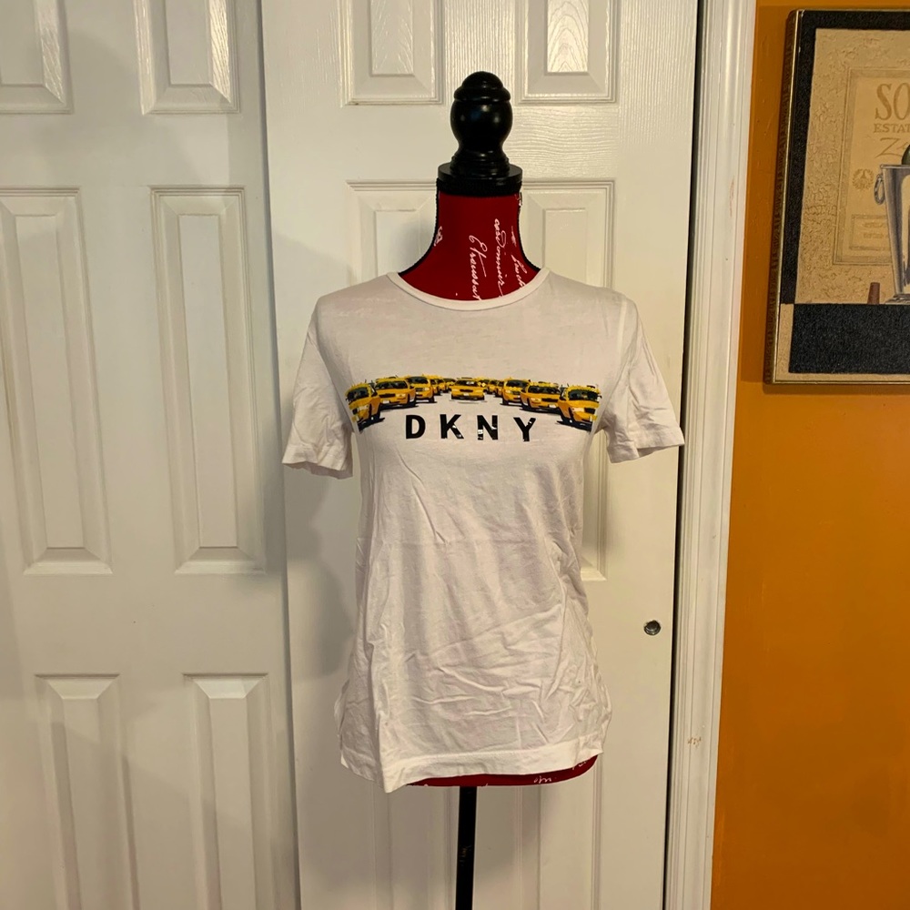 DKNY T-shirt